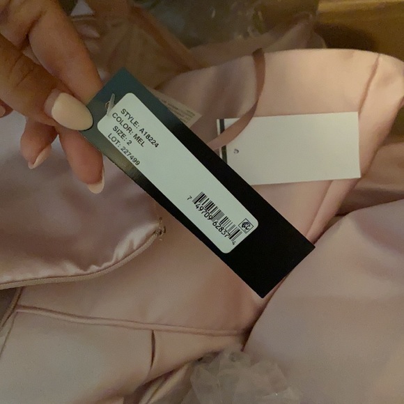 NWT Betsy & Adam Strapless Satin High-Low Gown - Picture 5 of 7